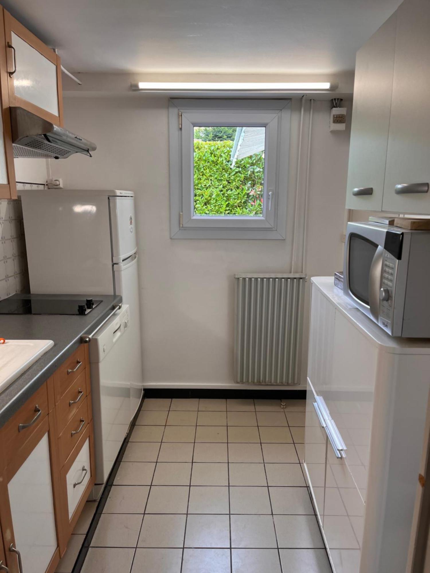 Charmant Petit Appartement Avec Sa Terrasse Privee Bayonne Exteriör bild